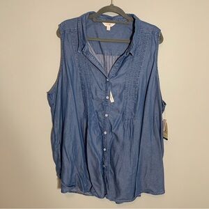NEW Terra & Sky Blue Chambray Button Down Lightweight Sleeveless Shirt Blouse‎